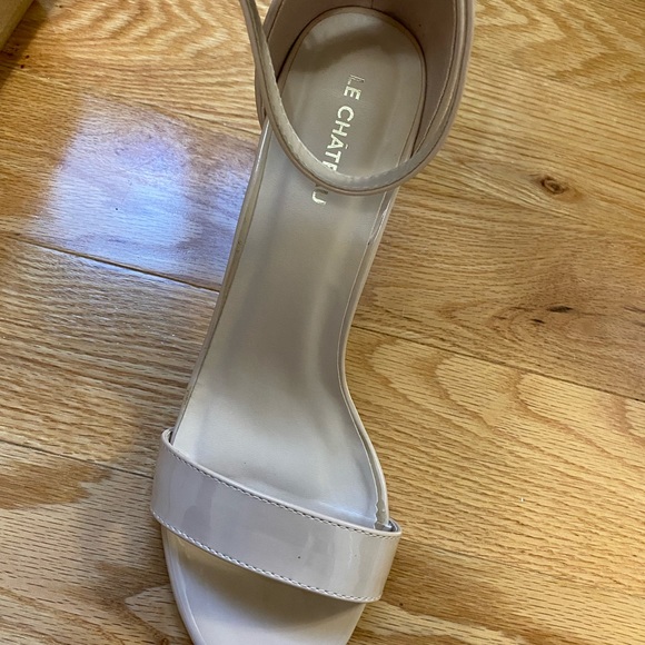 Nude Patent Block Heel - Picture 2 of 4